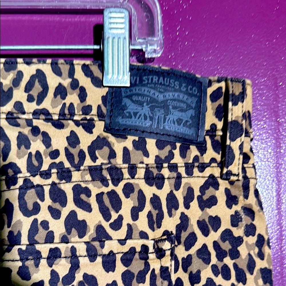 Levi’s Leopard Print Skinny Jeans